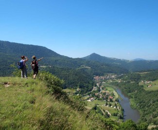Chemins de Compostelle : Charlieu - Montbrison - France