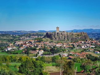 Chemins de Compostelle : Montbrison - Le Puy (Voie de Cluny) - France
