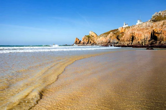 Crozon Ouessant en liberté - Photo 1