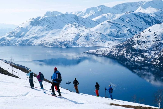 Ski de Rando dans les Fjords (Lyngen-Finmark) - Photo 1
