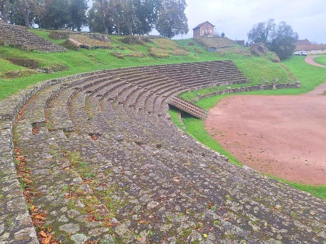 Chemins de Compostelle : Autun - Cluny - Photo 11