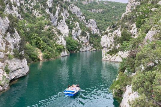 Verdon,entre lac, villages provençaux et canyons - Photo 1