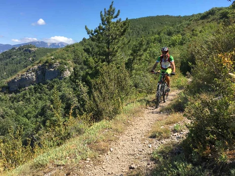 Chemins du Soleil à VTT : Grenoble - Die - Photo 4