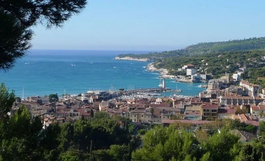 WE Réveillon dans les Calanques de Cassis - Photo 2
