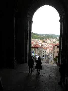 Chemins de Compostelle : Le Puy - Nasbinals - Photo 4