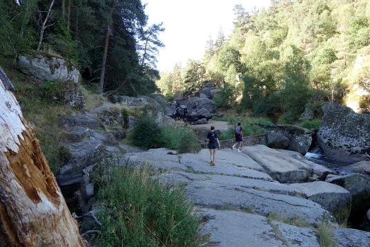 Chemins de Compostelle : Le Puy - Nasbinals - Photo 5