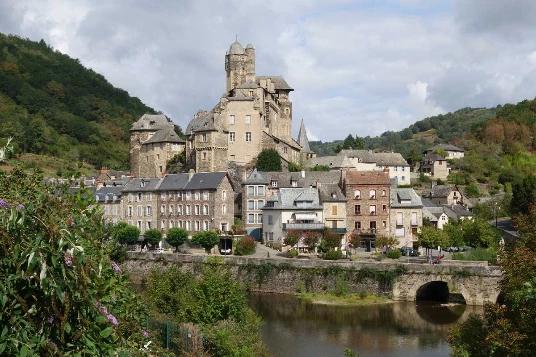 Chemins de Compostelle : Nasbinals - Conques - Photo 3