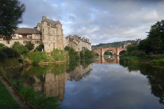 Chemins de Compostelle : Nasbinals - Conques - Photo 7