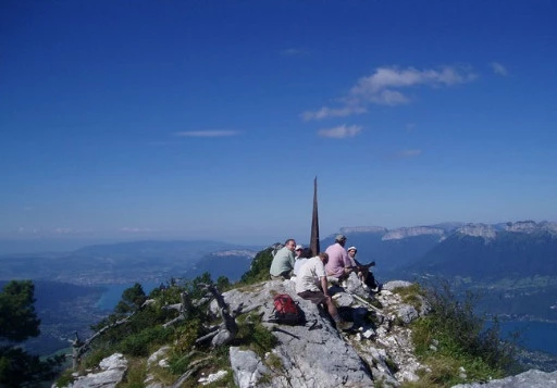 Escapade sur les Sommets du Lac d'Annecy en Liberté - Photo 13