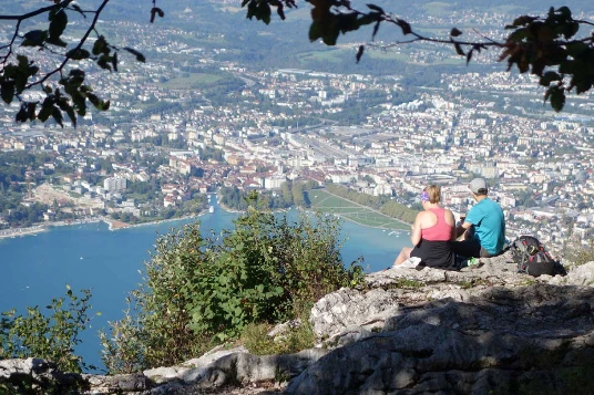 Escapade sur les Sommets du Lac d'Annecy en Liberté - Photo 10