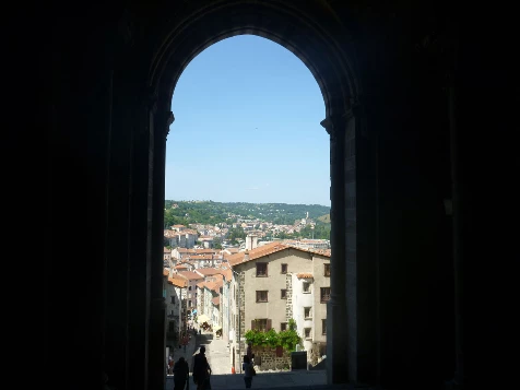 Chemins de Compostelle : Montbrison - Le Puy en Velay (Ch de Lyon) - Photo 8