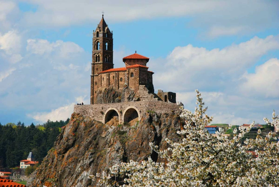 Saint Jacques de Compostelle en famille - Massif Central